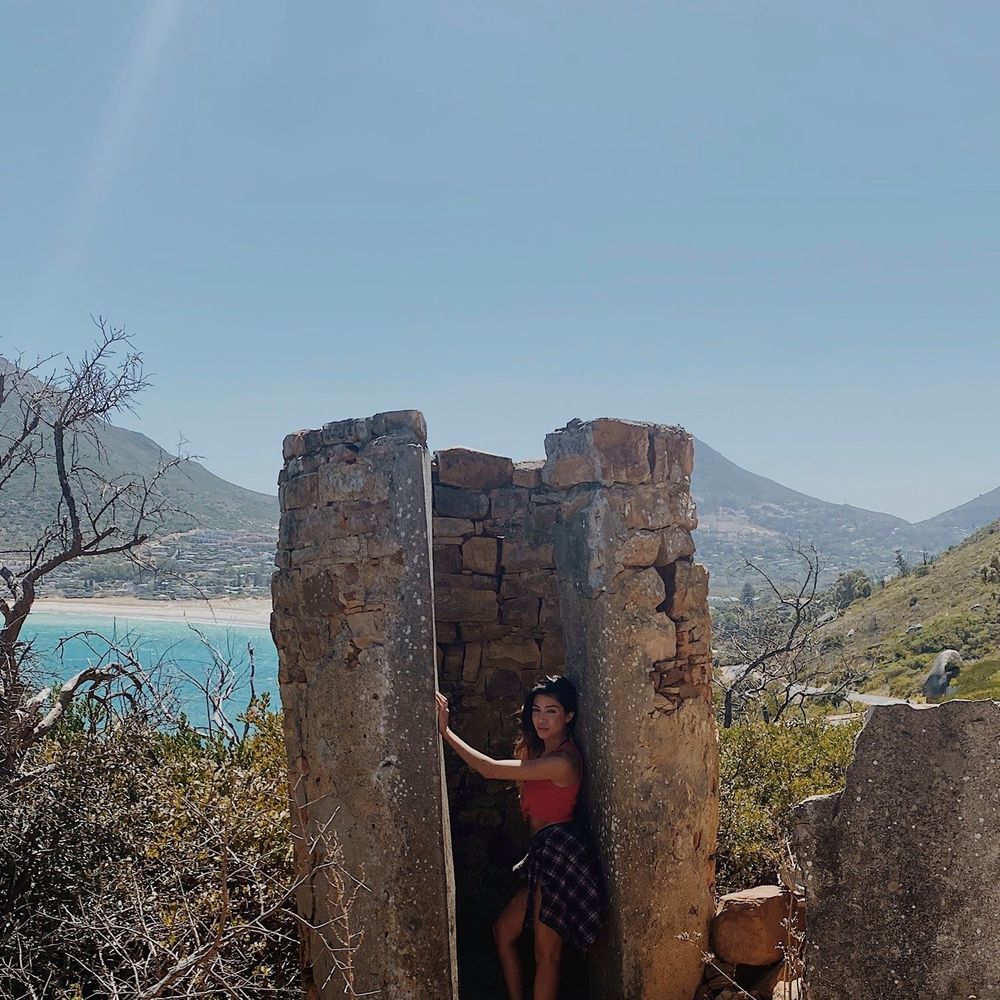 Meet your Posher, Versa